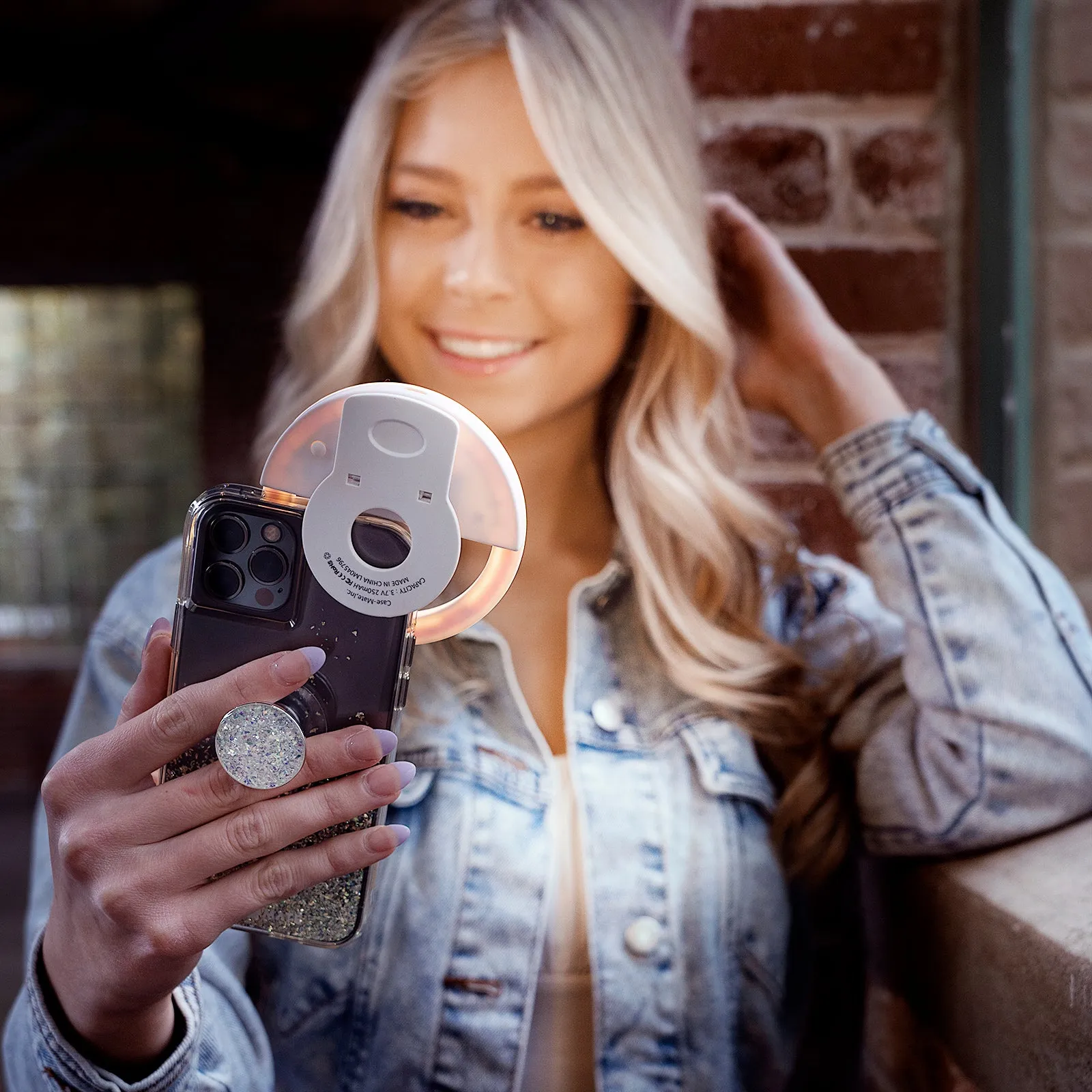 LUMEE Studio Clip Light - Gold